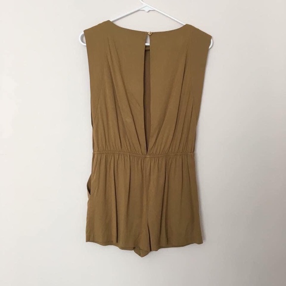 Oak + Fort romper - Picture 2 of 3